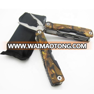 Camo printing multitool pliers for outdoor survival